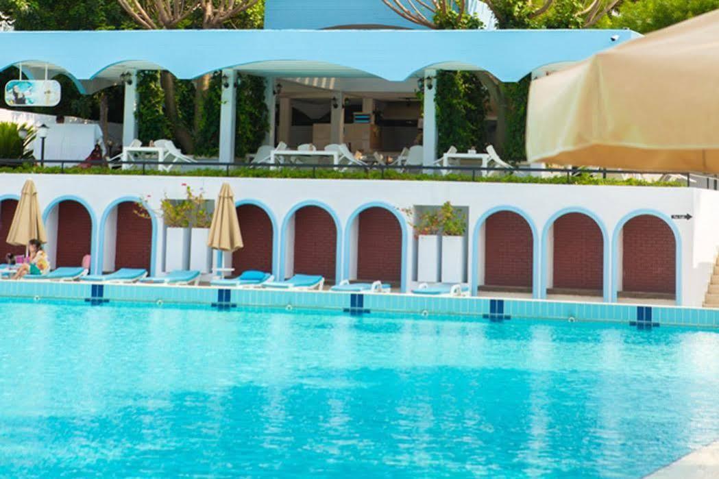 Uptown Bueyuek Anadolu Girne Hotel 外观 照片