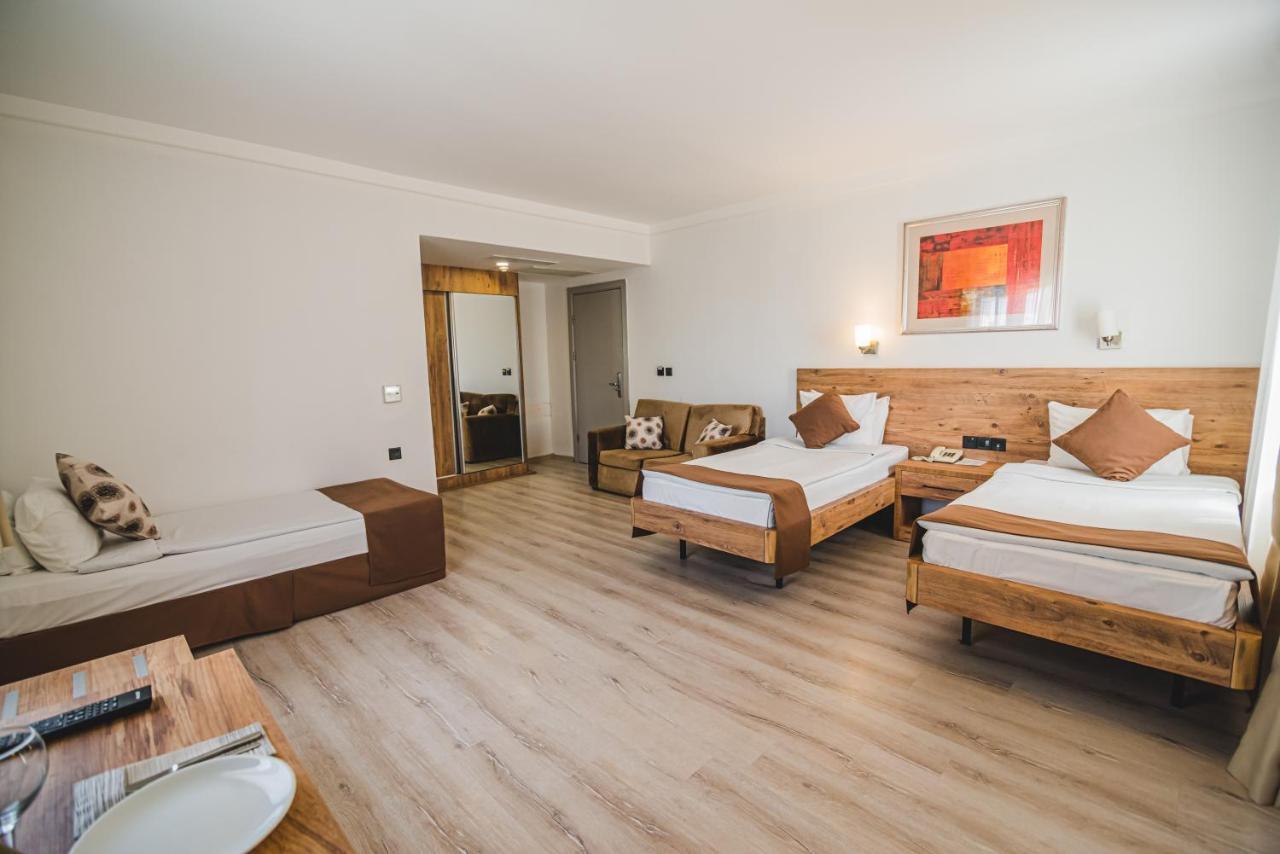 Uptown Bueyuek Anadolu Girne Hotel 外观 照片