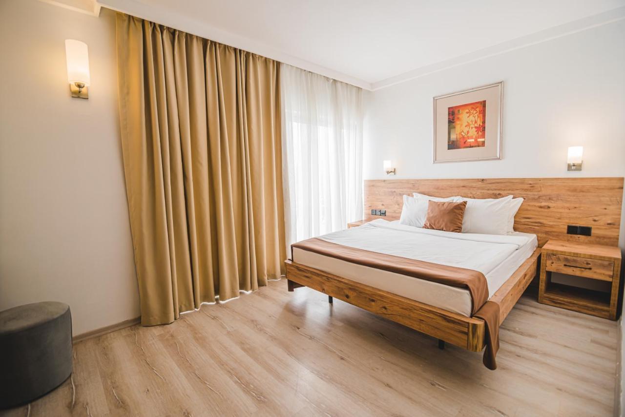 Uptown Bueyuek Anadolu Girne Hotel 外观 照片