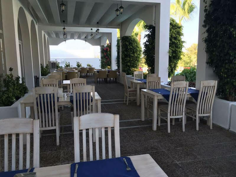 Uptown Bueyuek Anadolu Girne Hotel 外观 照片