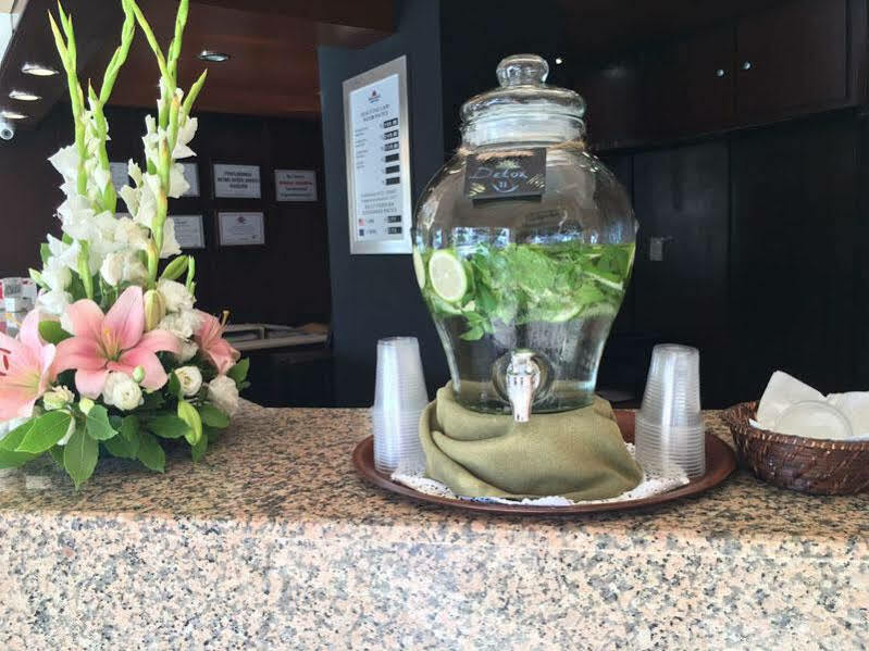 Uptown Bueyuek Anadolu Girne Hotel 外观 照片