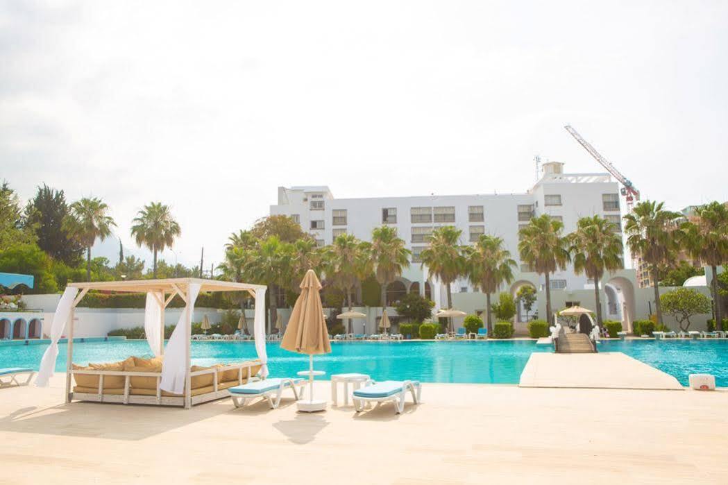 Uptown Bueyuek Anadolu Girne Hotel 外观 照片